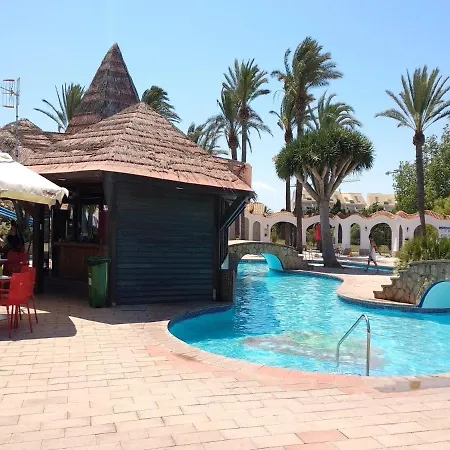 Adosada 2 Hab Frente Piscina Wifi Gratis Villa Denia
